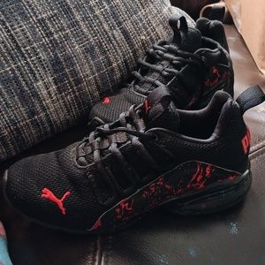 Boys Puma good Condition size 3.5